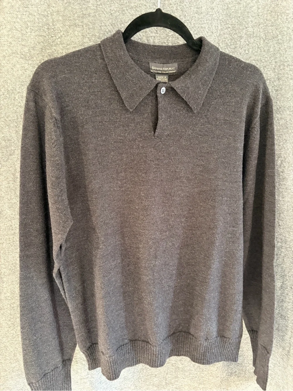 Banana Republic Men’s Charcoal Knit Merino Polo Size Medium Sweater